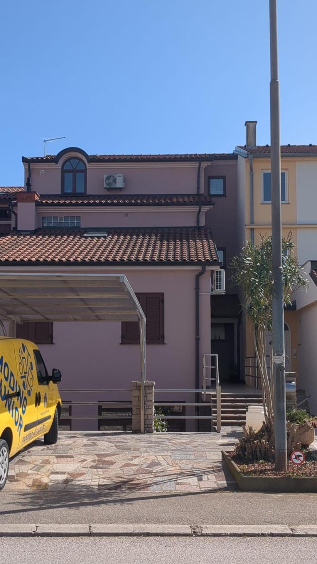 Apartment Sandra Pula Exterior photo